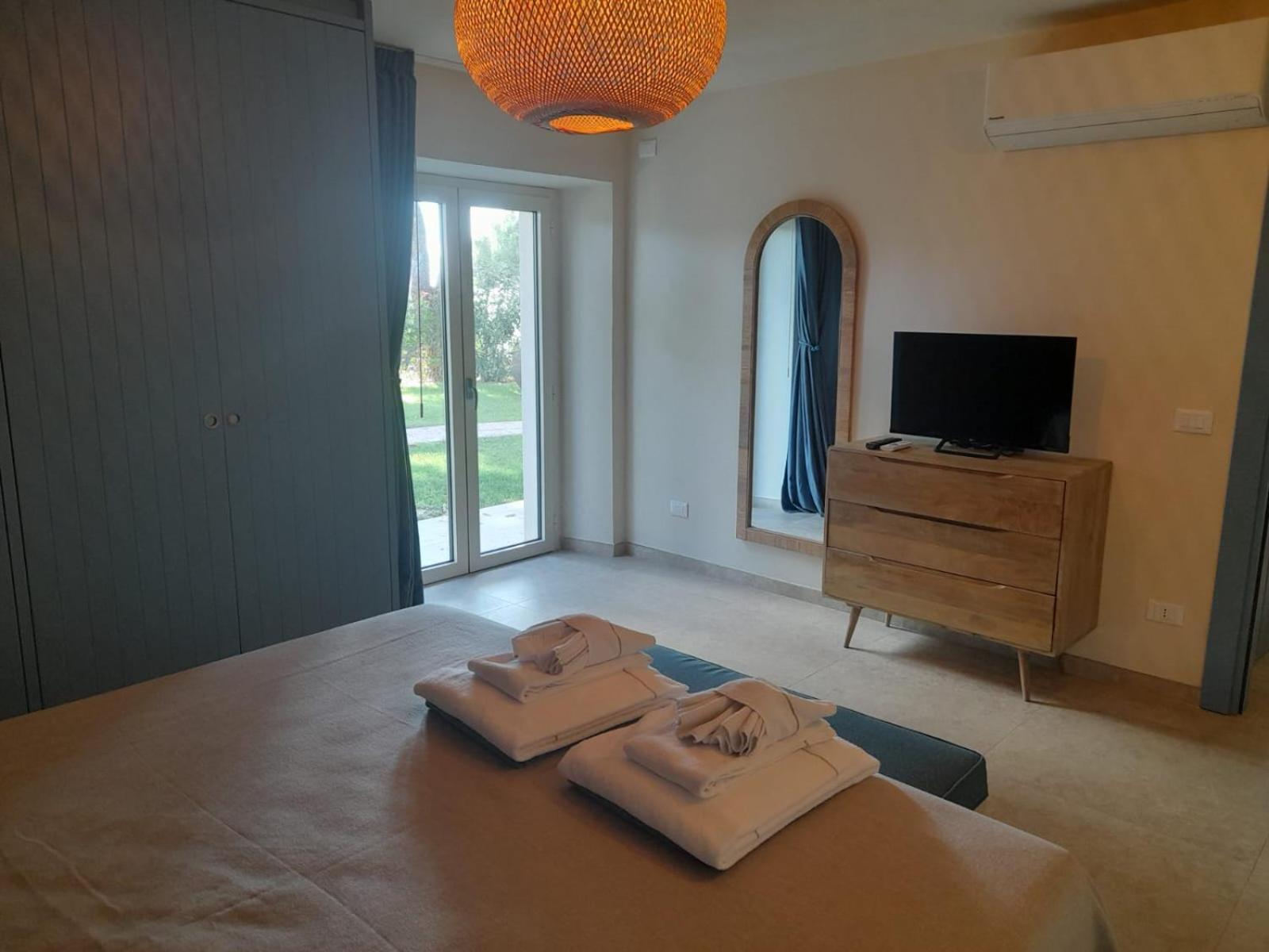 Resort Capo Bianco Порто Адзуро Екстериор снимка